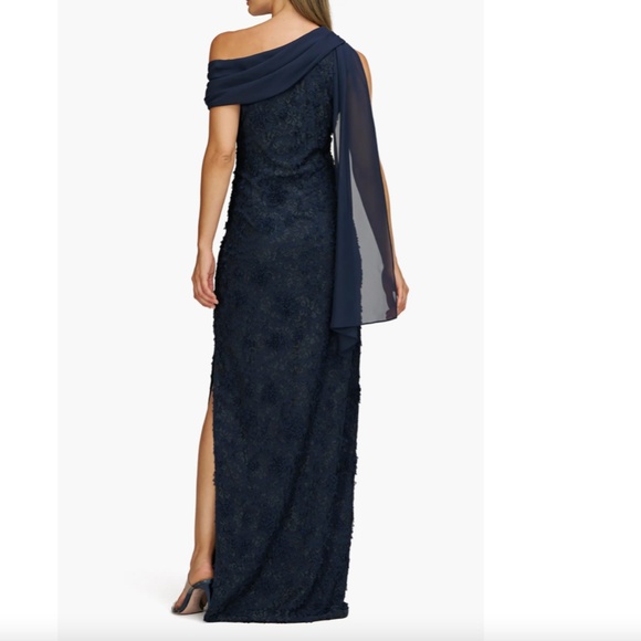 NEW JS COLLECTIONS Navy Lace ELODIE Floral ONE SHOULDER Chiffon DRAPED GOWN 10 - Picture 13 of 13
